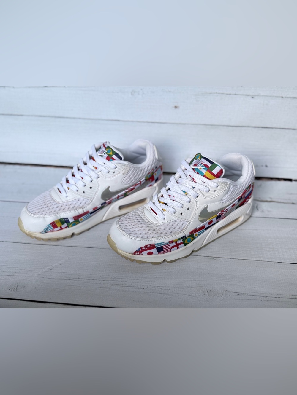 Nike White Kids Sneakers with Multicolor Flag Trim